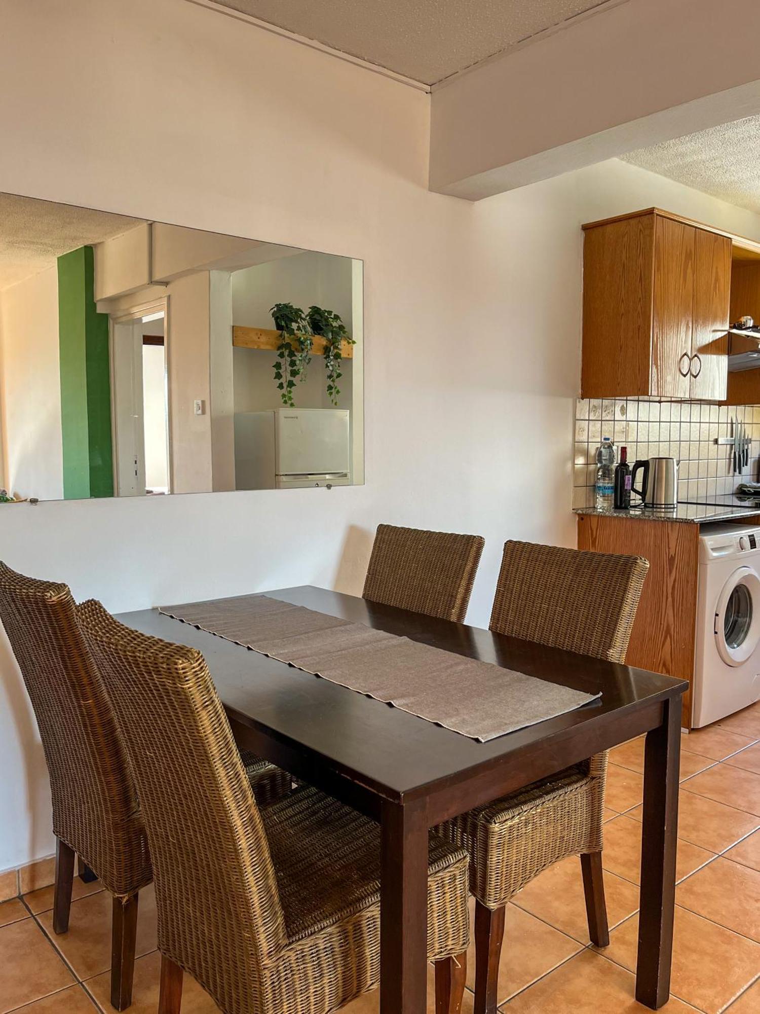 Nissus Urban Hostel Ayia Napa Room photo